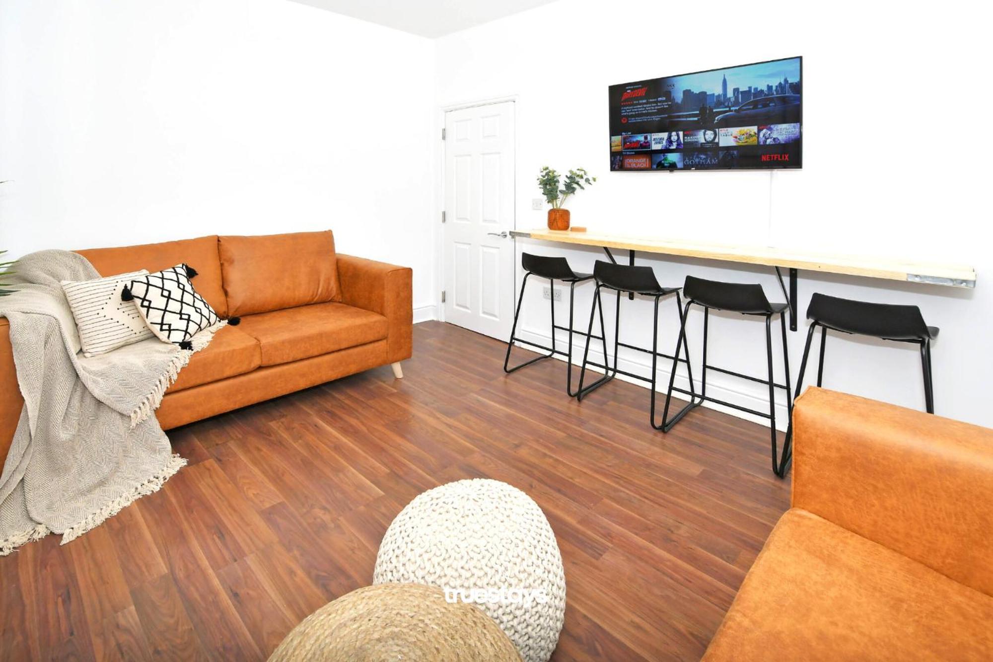 Gilman House By Truestays - 4 Bedroom House In Stoke-On-Trent Etruria Exteriör bild