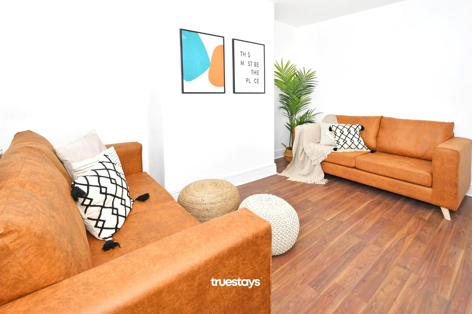 Gilman House By Truestays - 4 Bedroom House In Stoke-On-Trent Etruria Exteriör bild