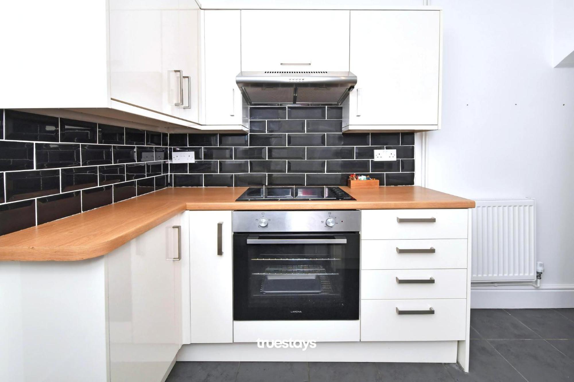 Gilman House By Truestays - 4 Bedroom House In Stoke-On-Trent Etruria Exteriör bild