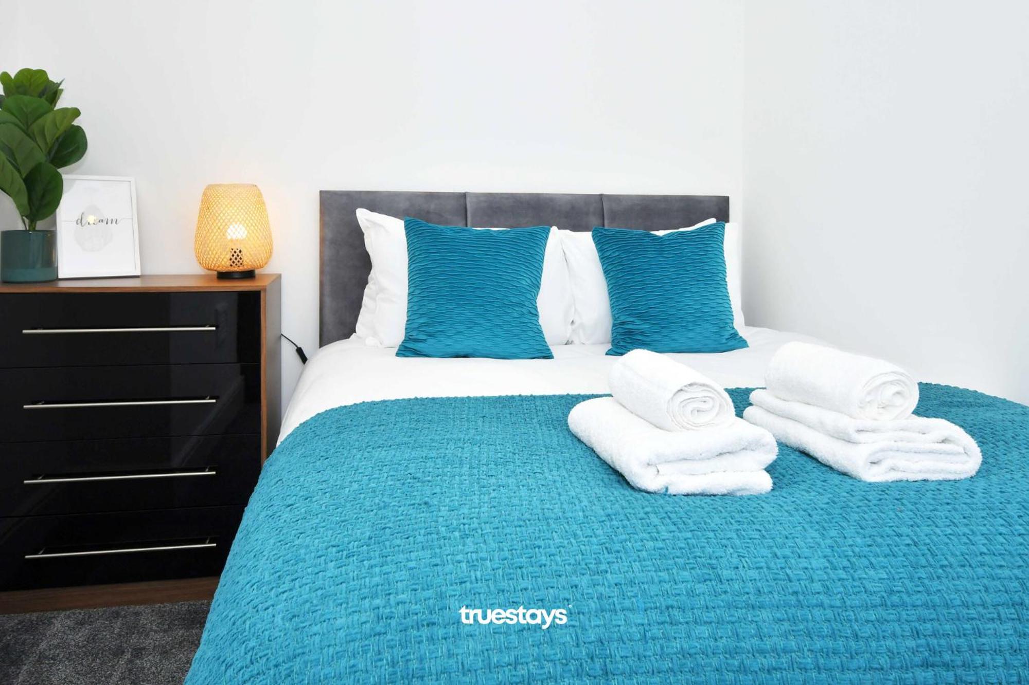 Gilman House By Truestays - 4 Bedroom House In Stoke-On-Trent Etruria Exteriör bild